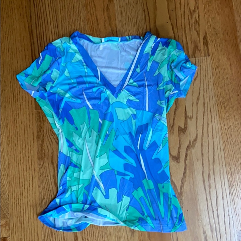 emilio pucci iconic print v neck t